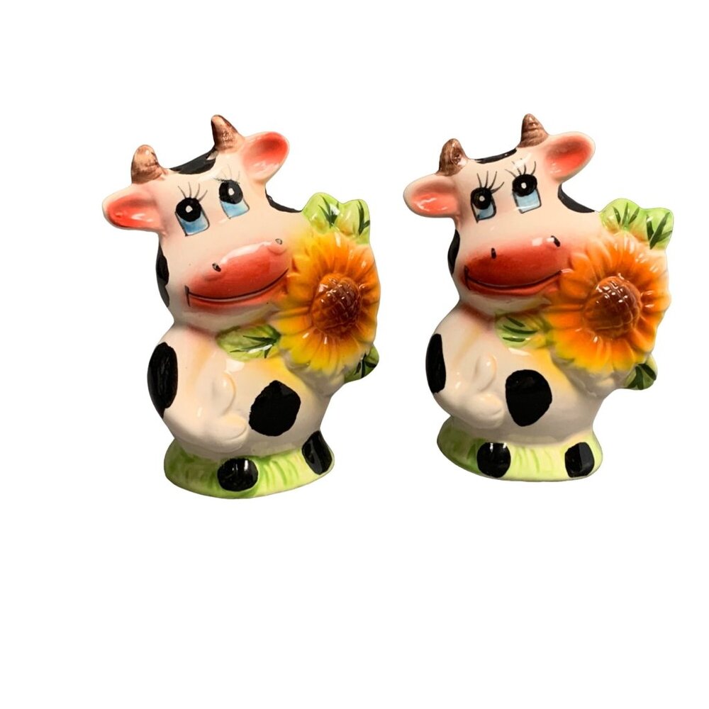 Vintage Sunflower Cow Salt & Pepper Shaker Set - Hand-Painted Ceramic